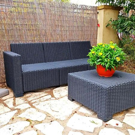 Fréjus Studio Au Calme Tout Confort Proche Des Plages - Jardin Wifi Parking מראה חיצוני תמונה